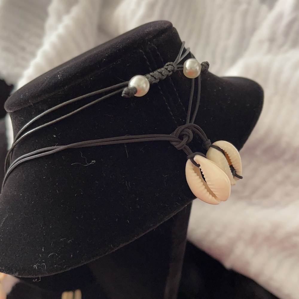 His & Her Cowrie Shell Necklace Set - Picture 4 of 11